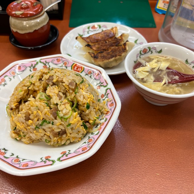 10月3日のお昼ごはん 布施よしもと法律事務所