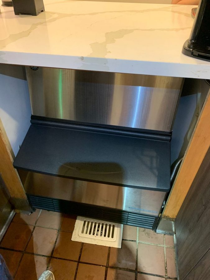 "Hoshizaki" ice machine installation and startup. Fuse HVAC