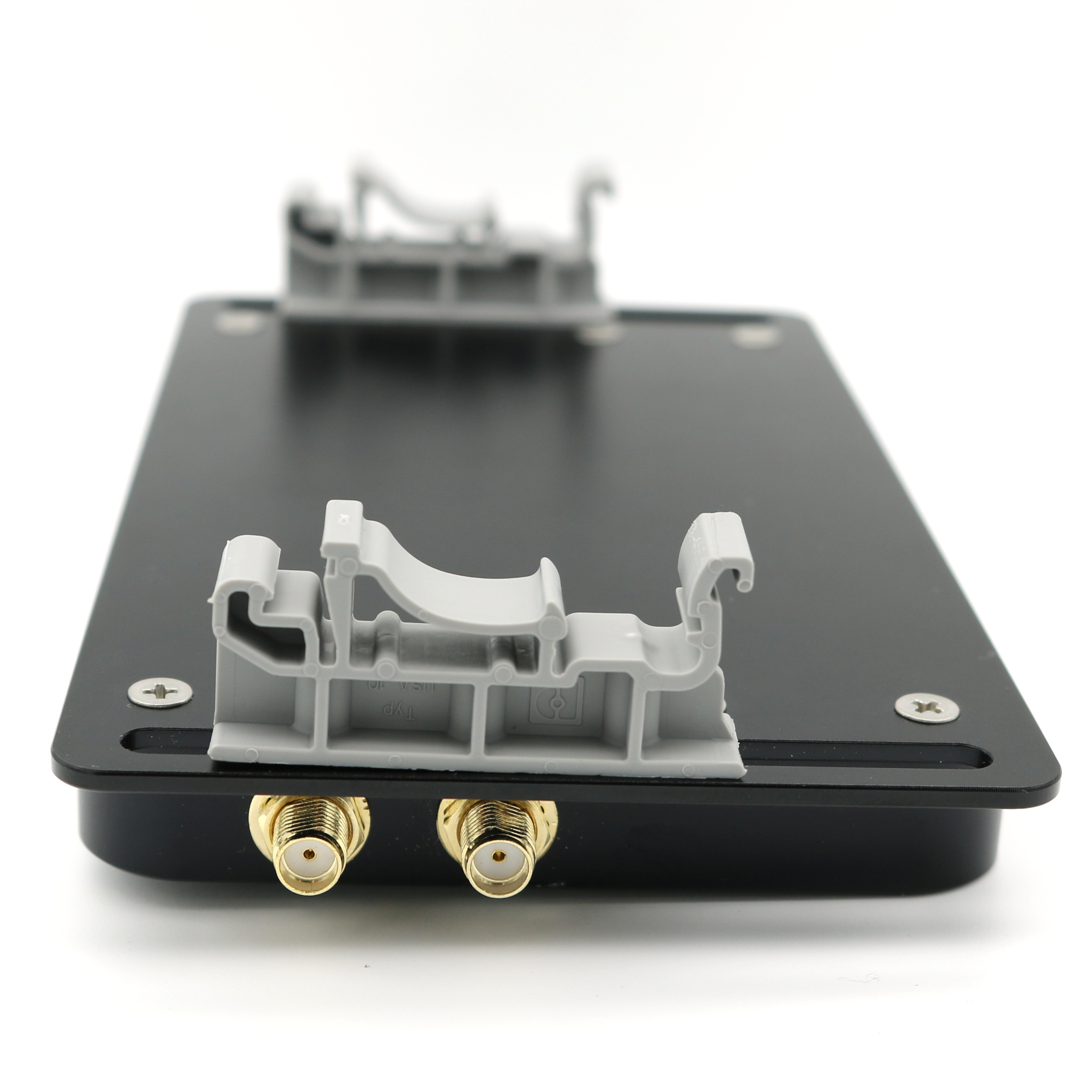 MI8 DIN Rail Mount Kit Fusion DAQ