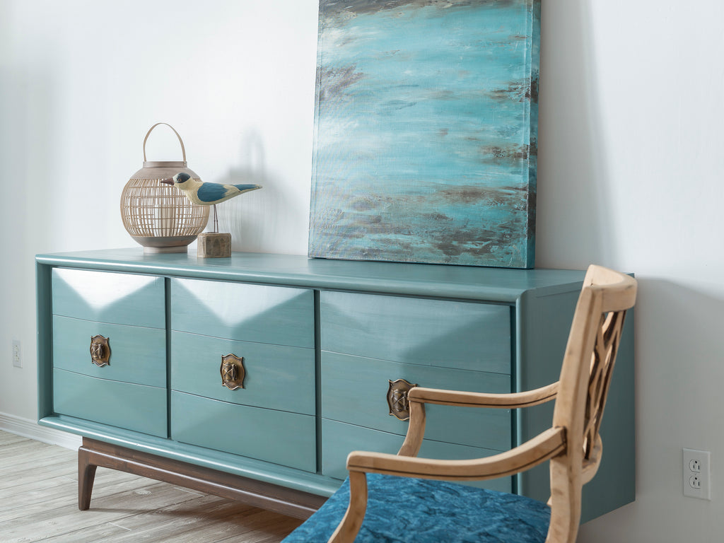 MCM Dresser Makeover Fusion™ Mineral Paint