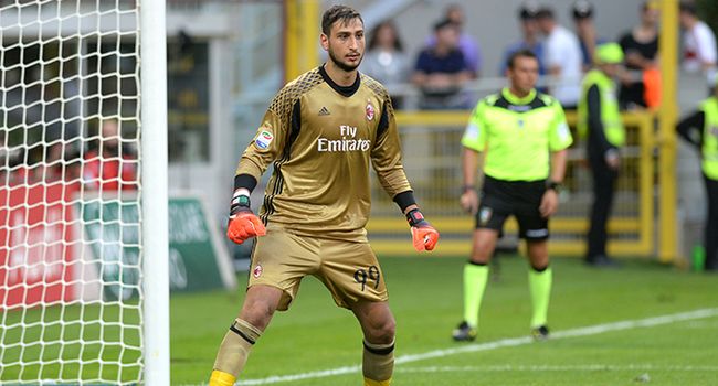 Donnarumma Nedovolen Svoim Polozheniem Futbik Futbik Com