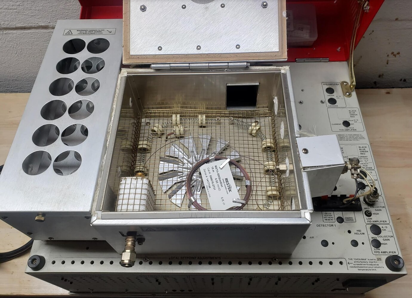 SRI 8610C gas chromatograph for sale For Sale Future4200