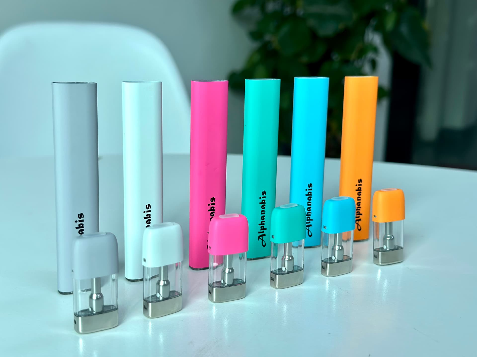 1ml Pod system for CBD/THC oil，vape industry Trends Cart Peddler