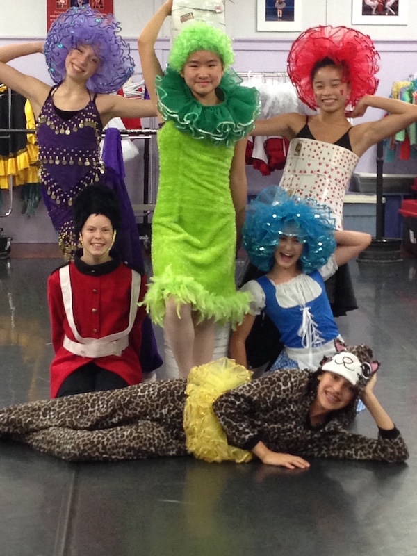 Halloween Dance Days! Wear Your Costumes to Class