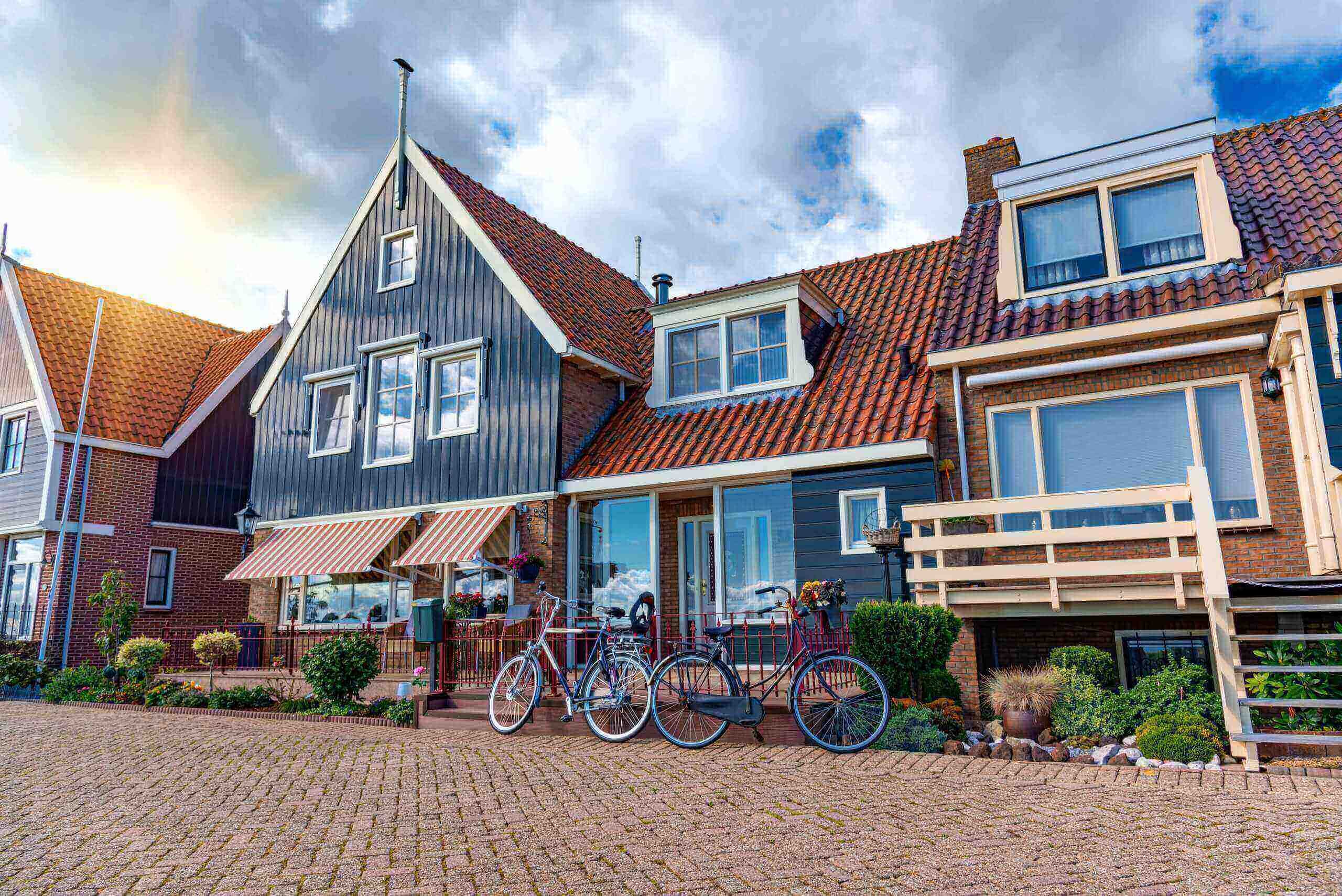 Why this is right time to buy a house in the Netherlands! FVB de Boer