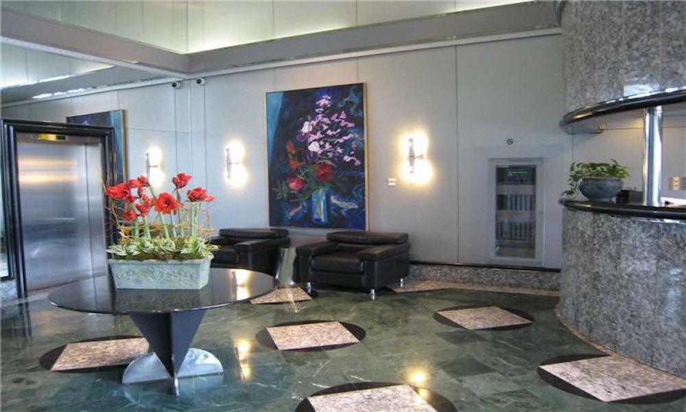 The Residences at 110 Remax Condos PlusToronto