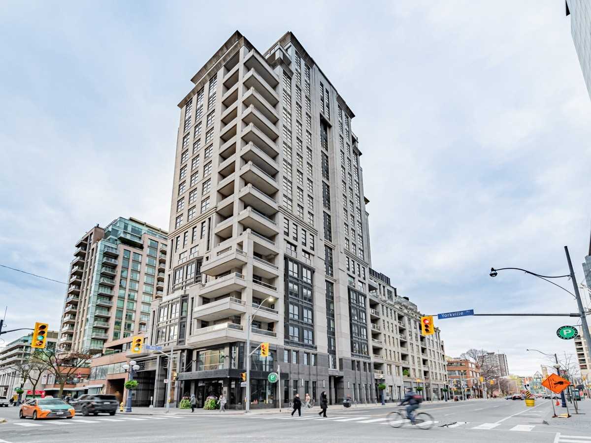 Yorkville Alexandra Patricot Real Estate Sales Representative