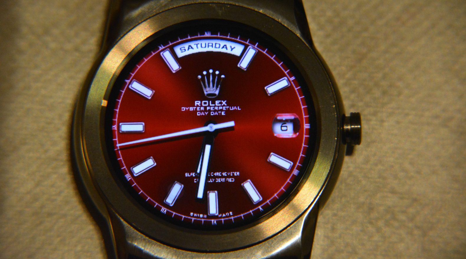 Zo Maak Je Van Je Android Wear Smartwatch Een Rolex Breitling Of Tag Heuer Carrera Fwd