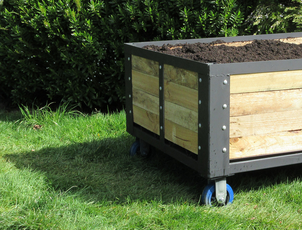 CUSTOM MOBILE GARDEN BEDS IN THE SOUTHERN HIGHLANDS Finigan Wright