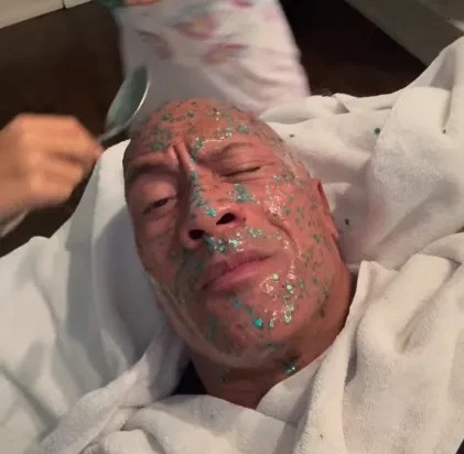 Dwayne Johnson gets glittered by his daughters on Father&rsquo;s Day