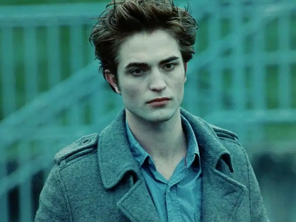 Robert Pattinson as Edward Cullen