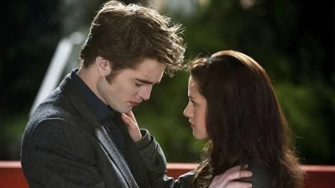 Bella and Edward [Credits: Summit Entertainment]