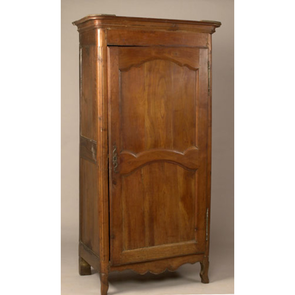 French Country Armoire Cowan's Auction House The Midwest's Most