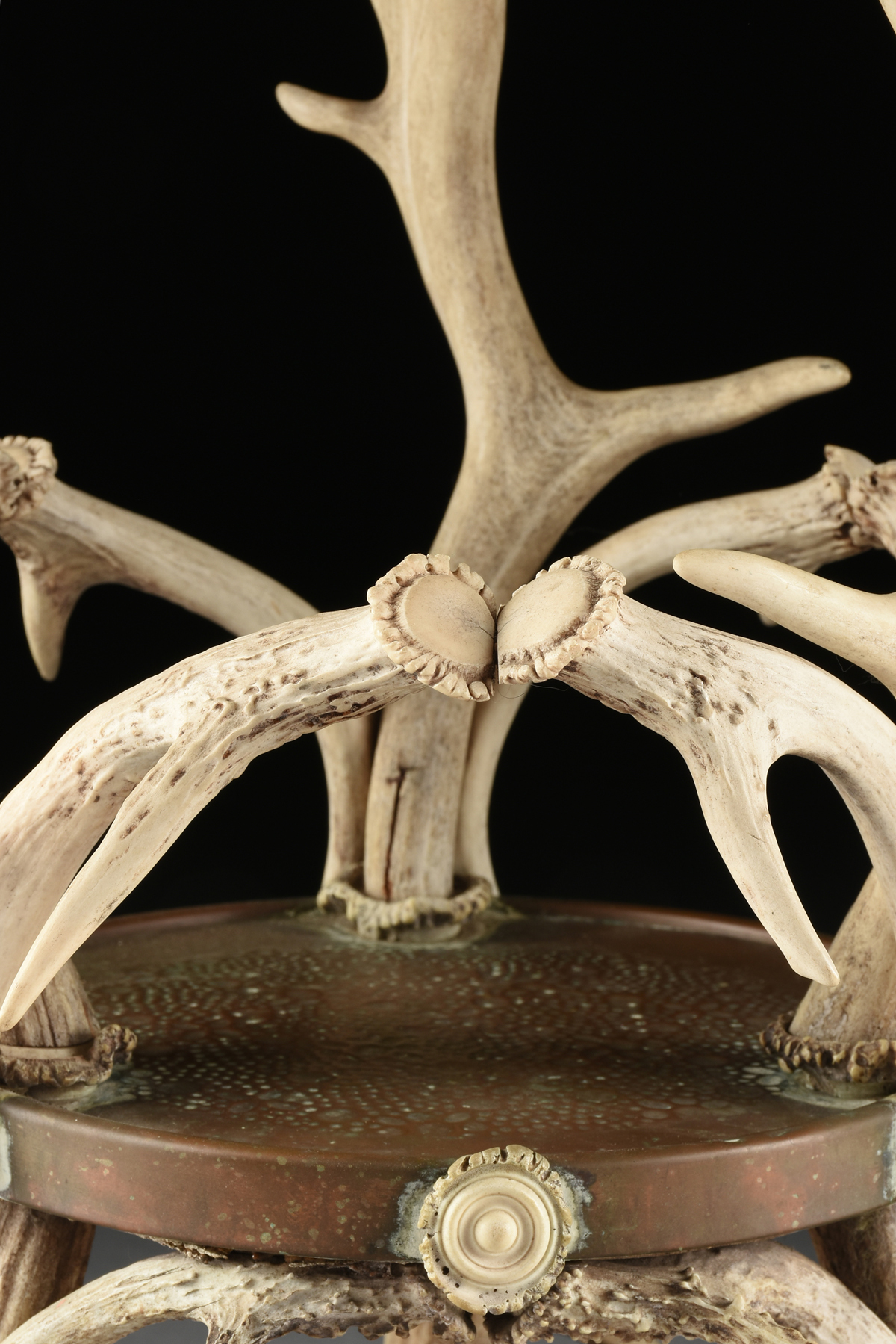 AN ANTIQUE ELK ANTLER DISPLAY STAND, SCOTTISH, CIRCA 1875, Simpson