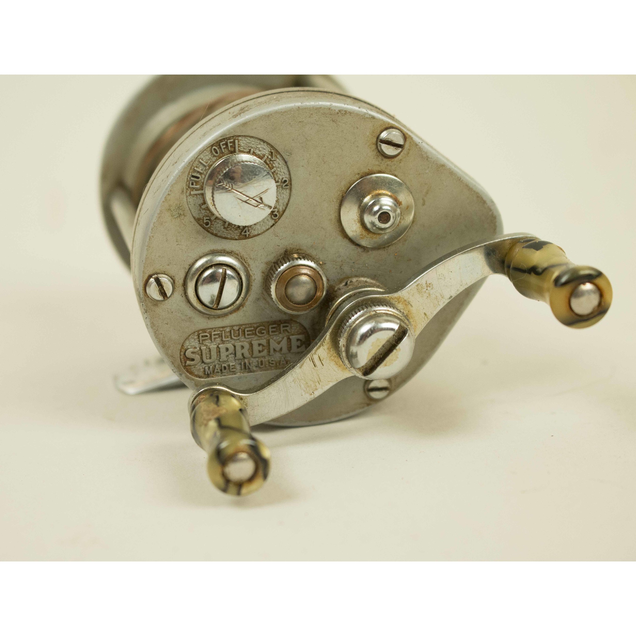 8 Vintage Fishing Reels Witherell's Auction House