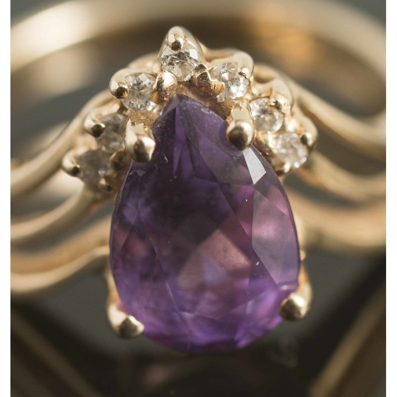 Amethyst 14k Gold RIng Witherell's Auction House