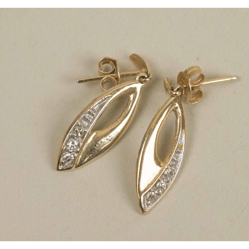Assorted Gold/Diamond Jewelry Witherell's Auction House