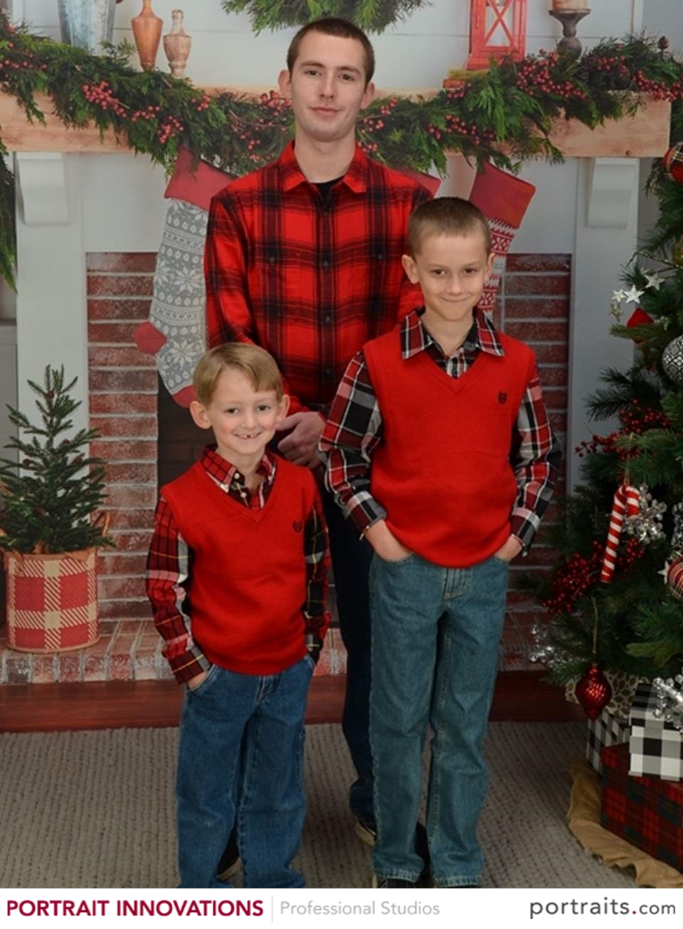 Portrait Innovations Christmas Photos Our Holiday Family Portraits • FYI by Tina