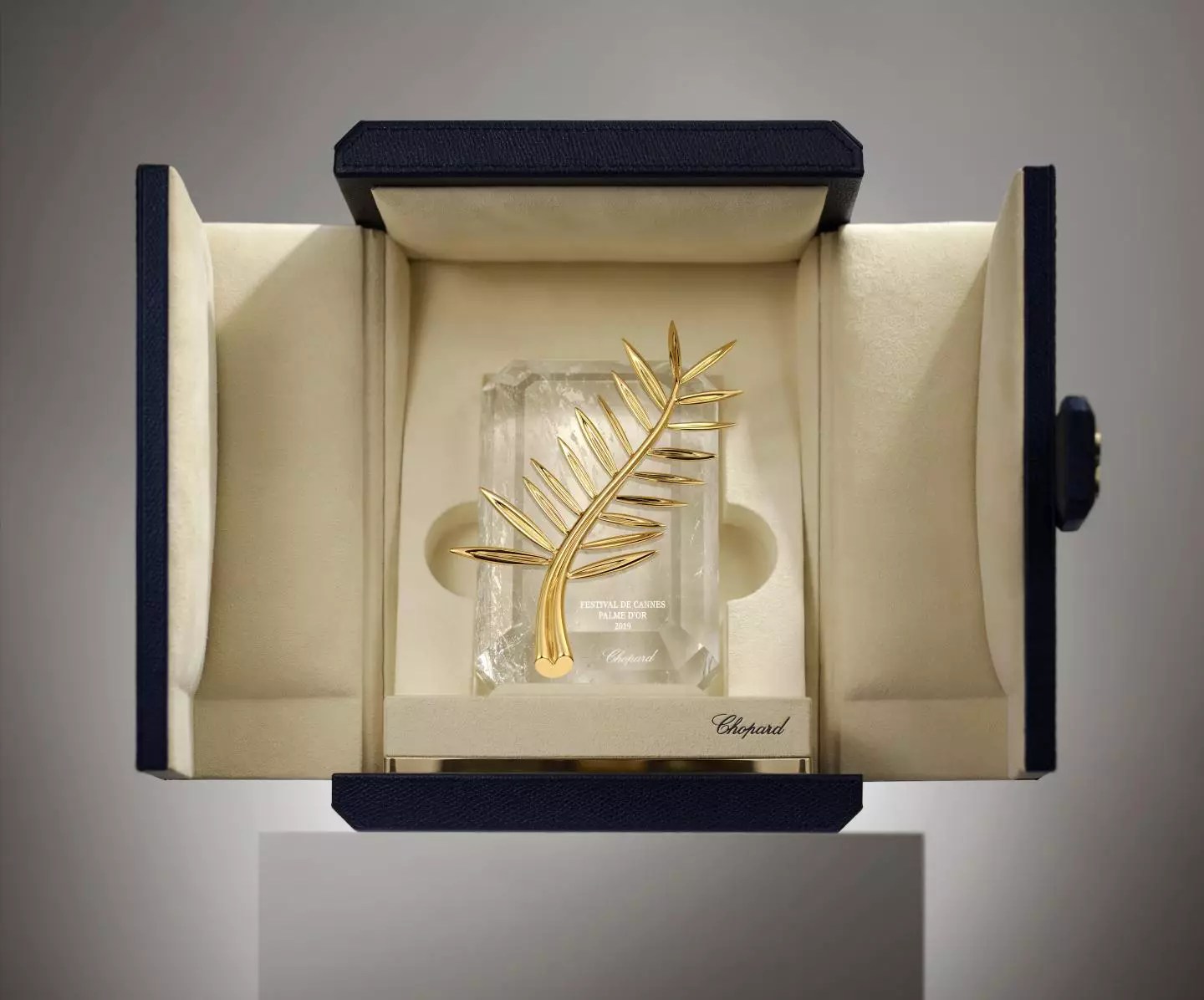 Les 5 étapes de fabrication de la Palme d'or du Festival de Cannes