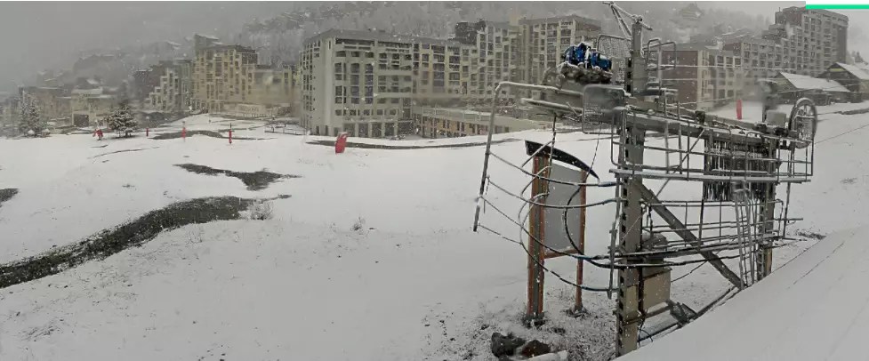 PHOTOS. D'importantes chutes de neige à Isola 2000 et Auron NiceMatin
