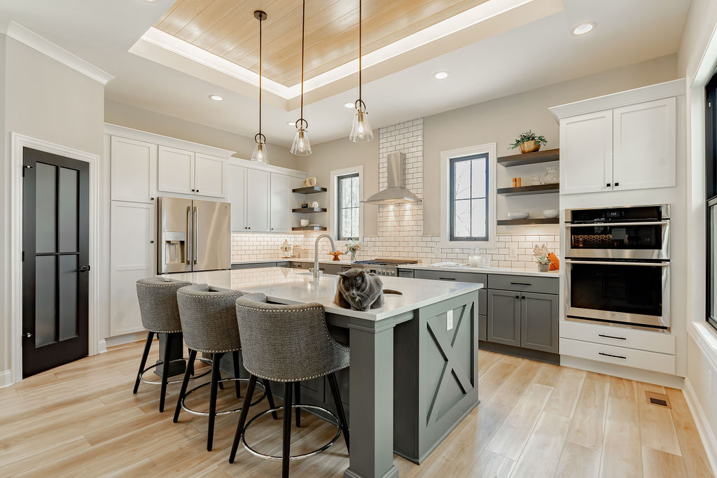 Coe Drive Kitchen G. Everett