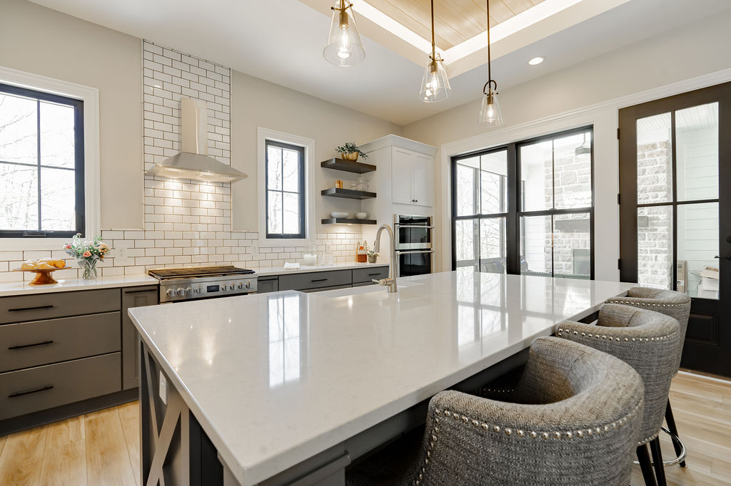 Coe Drive Kitchen G. Everett