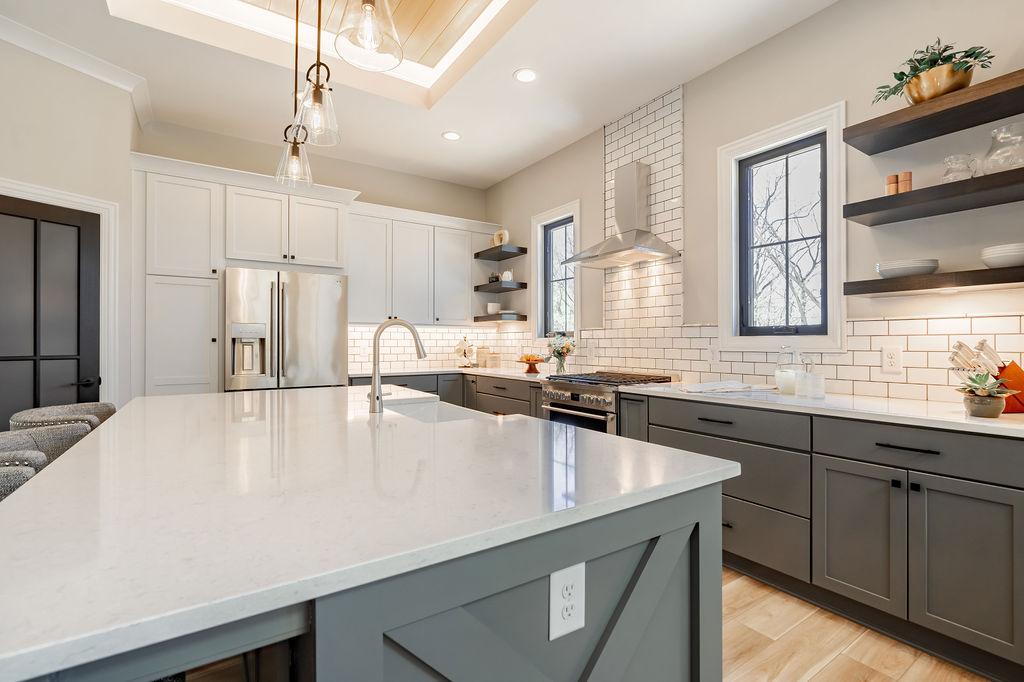 Coe Drive Kitchen G. Everett