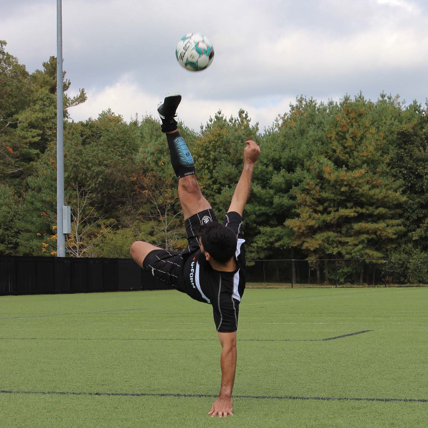 GForm Soccer Shin Guards ProS Elite 2 Shin Guards