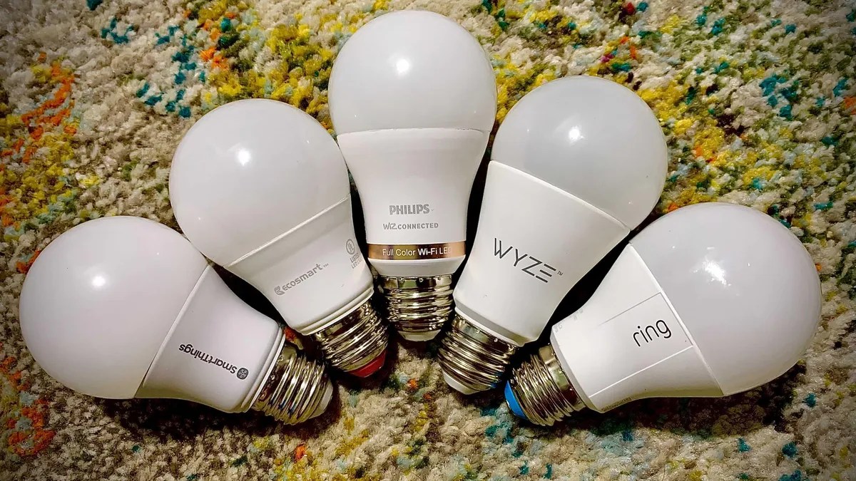 Why should you use intelligent light bulbs right now? islaBit