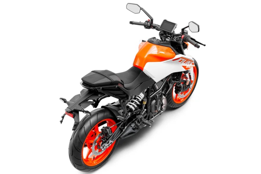 NewGen 2024 KTM 390 Duke and 250 Duke Launched In India