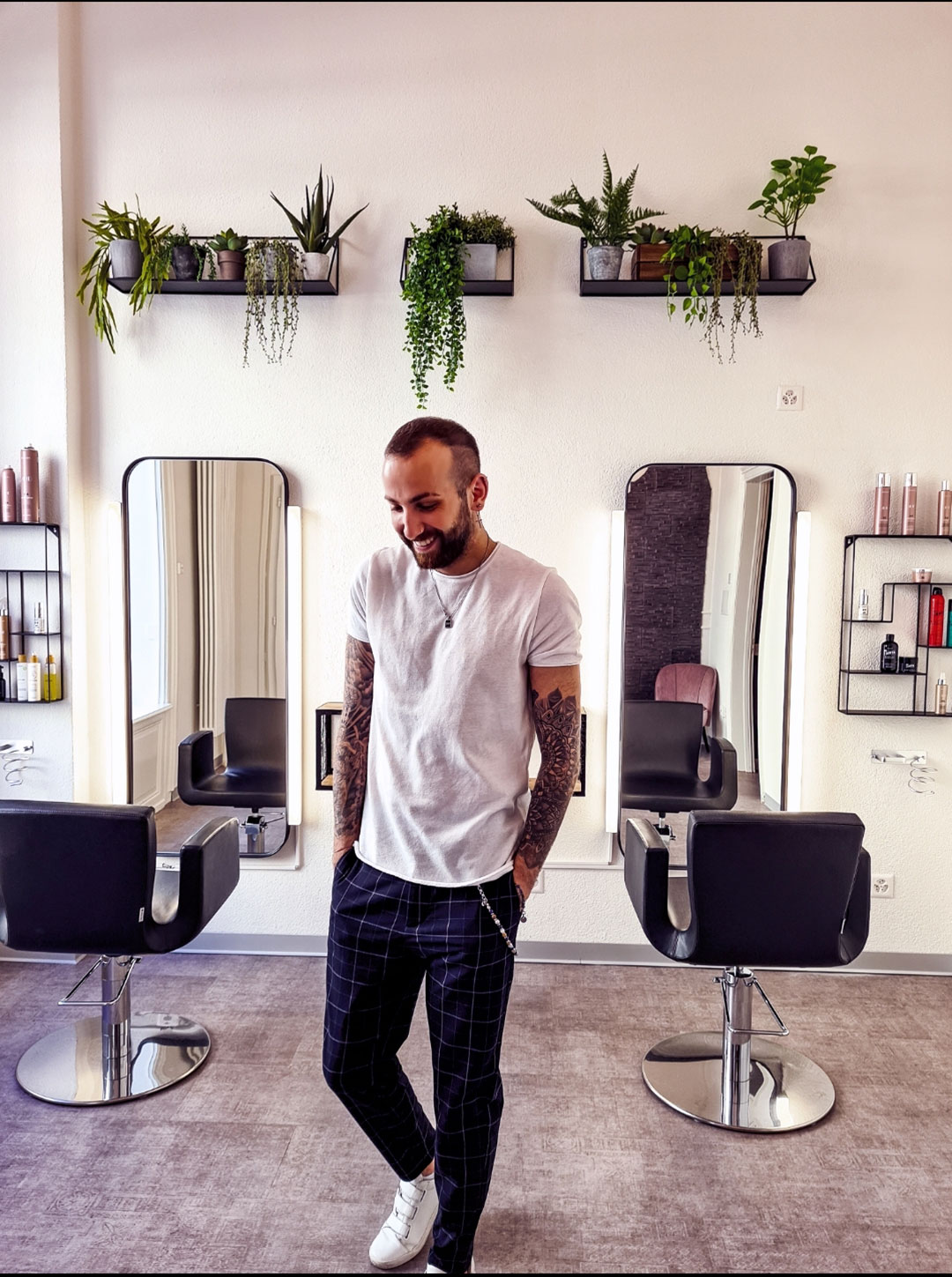 Gabriel Talanioglou Makeup, Hair & Fashion Stylist in Zürich make