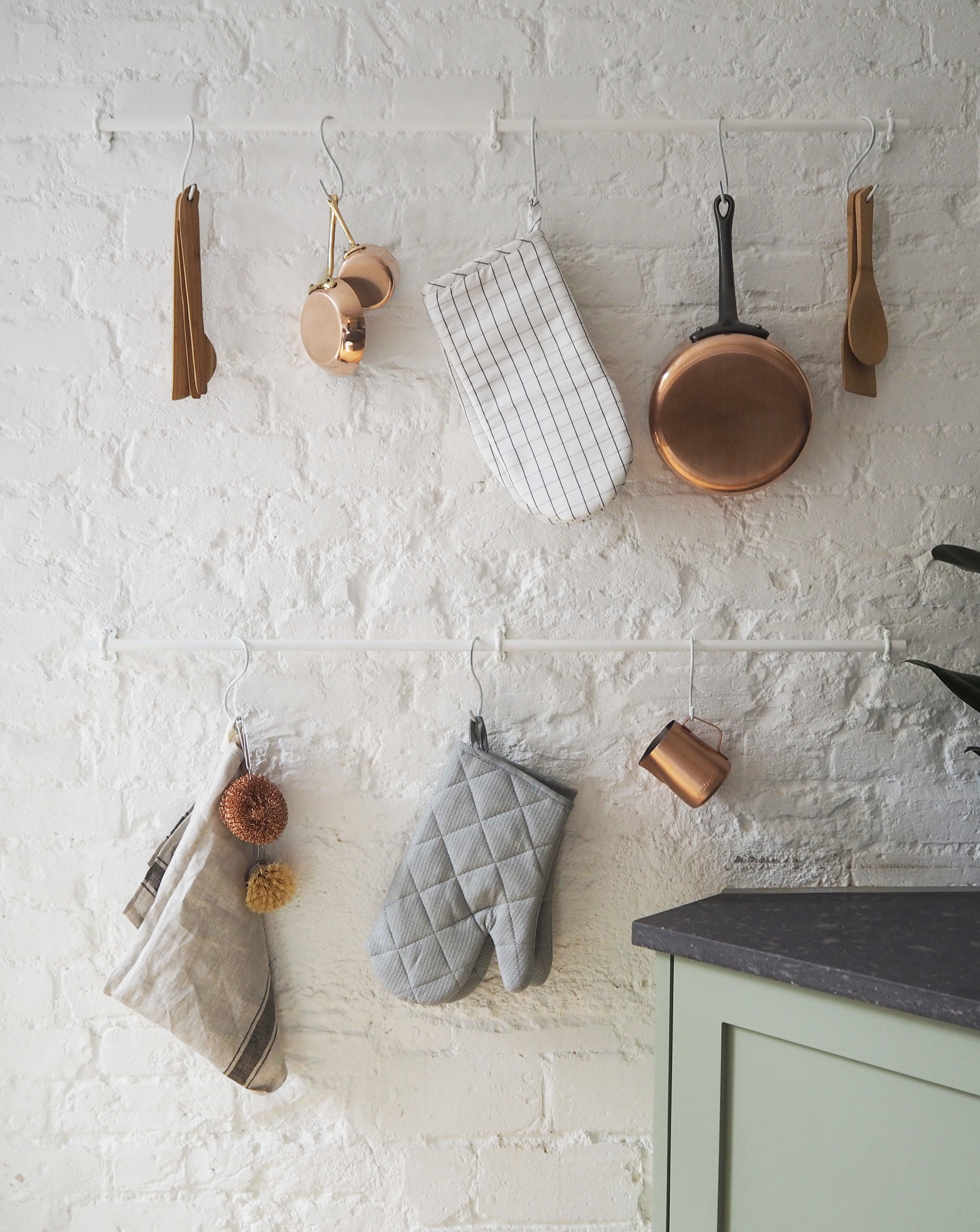 DIY Kitchen Storage Pole Flat 15 Design & Lifestyle