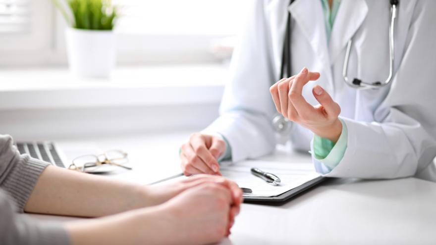 Más de 835.000 madrileños en lista de espera sanitaria, un 43 más que