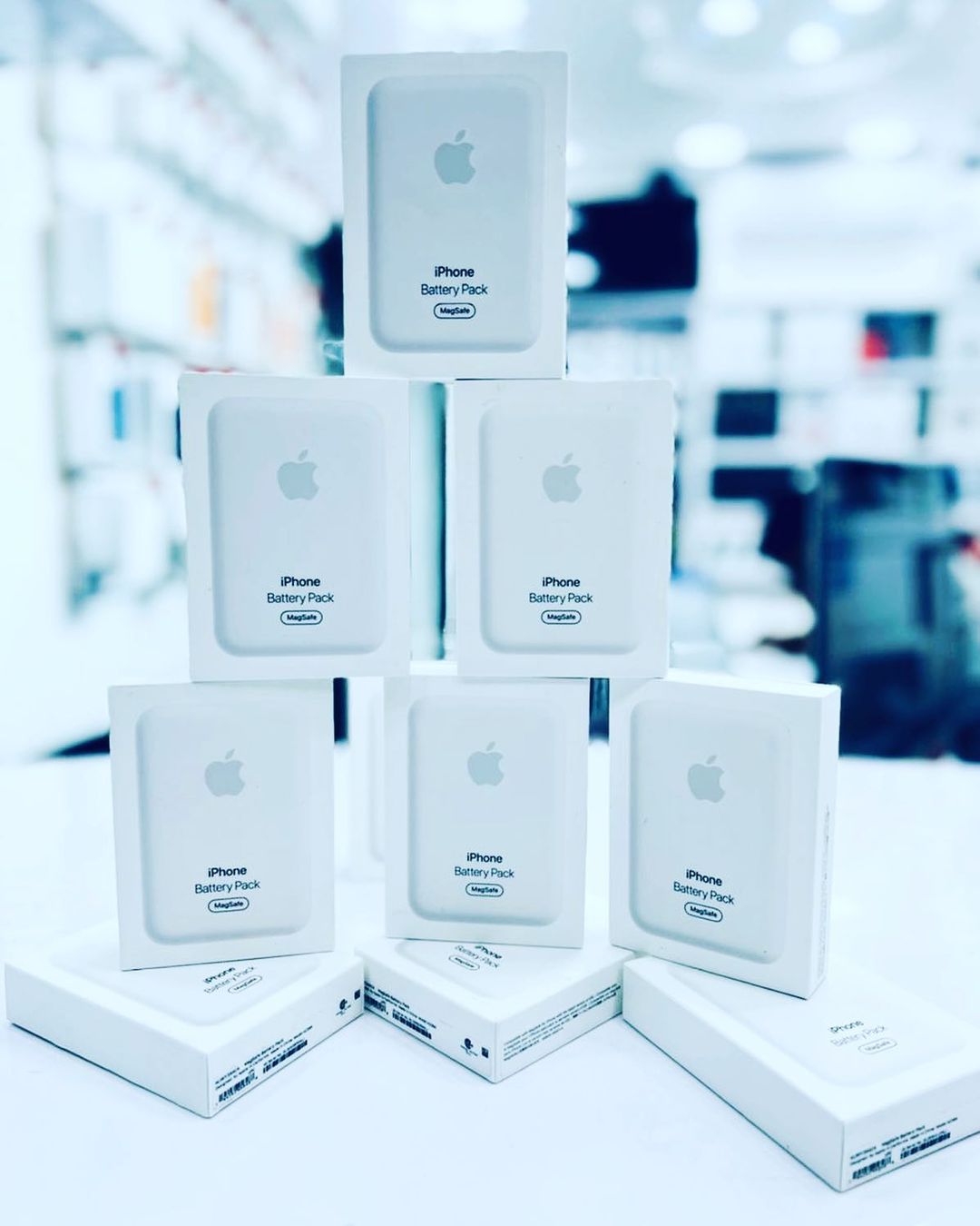 Buy iPhone Battery Pack (MagSafe) in Ibadan, Lagos, Abuja, Ilorin