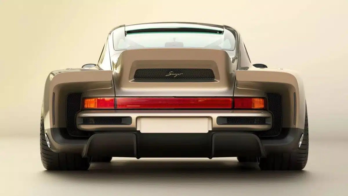New Singer builds inspired by the Porsche 934/5 Gadget Advisor