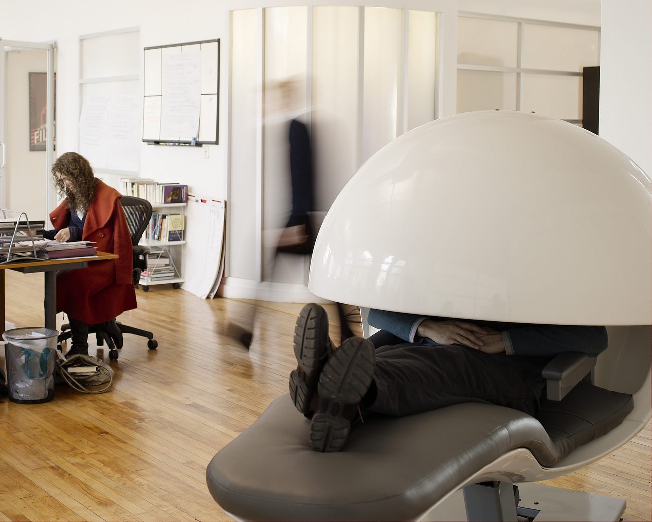EnergyPod Napping Chair by MetroNaps » Gadget Flow