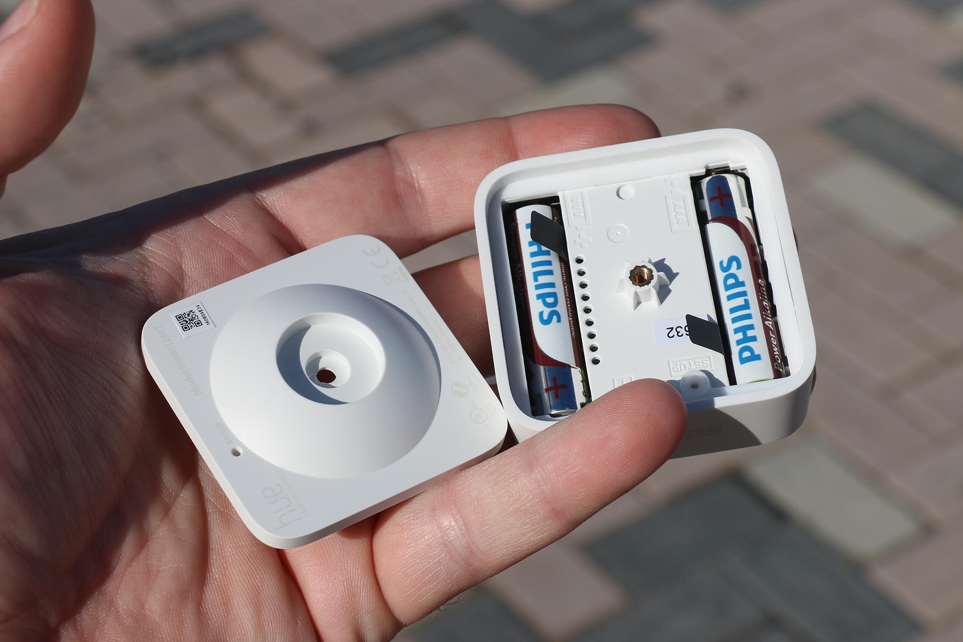 Review Philips Hue Motion Sensor GadgetGear.nl