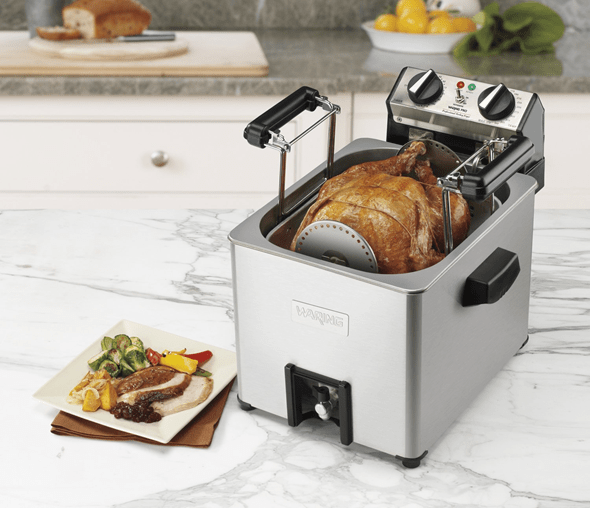 Waring TF200 Indoor Rotisserie Turkey Fryer / Steamer