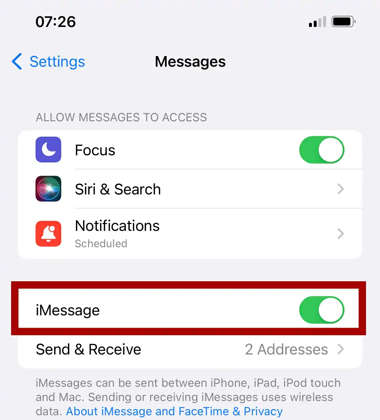 Why did my text messages turn from blue to green am i blocked? Answered