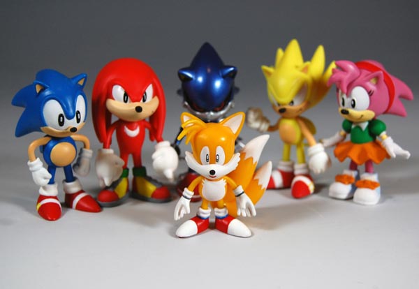 17 Pcs Super Heroes Action Figure Building Block Kit with.