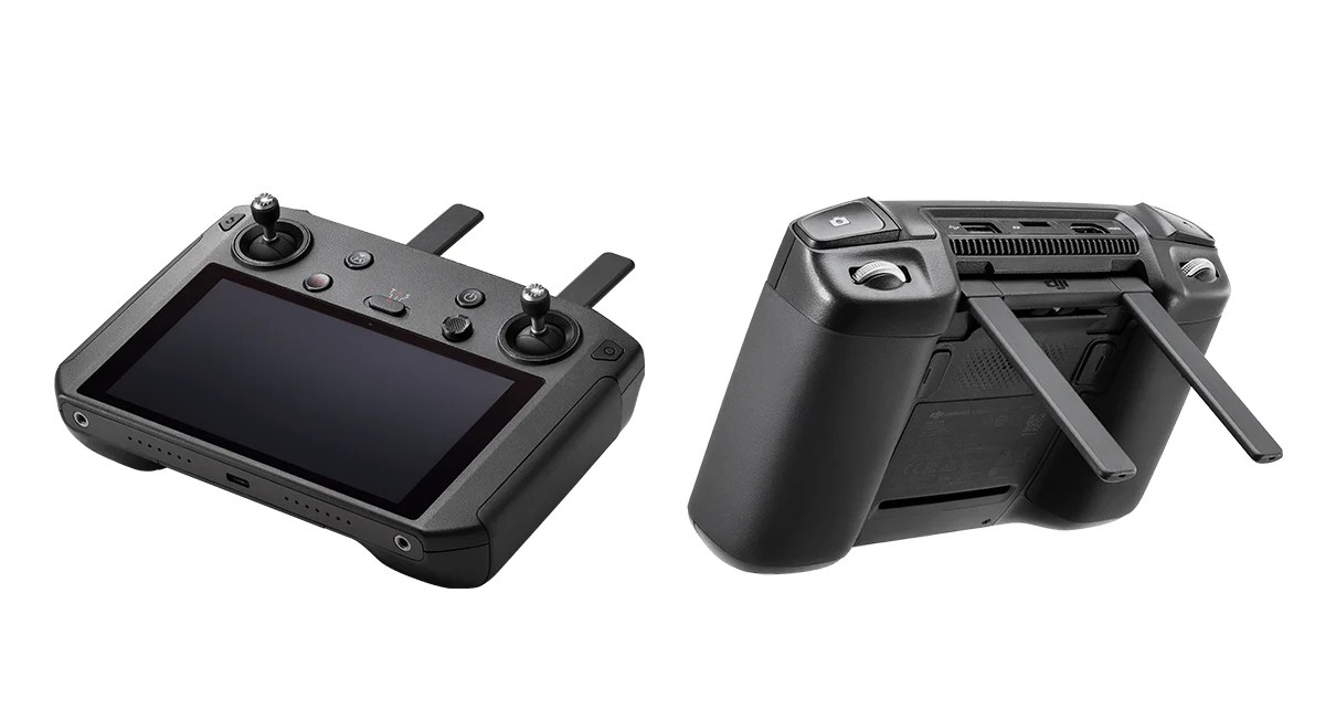 Quick Look DJI Smart Remote Controller
