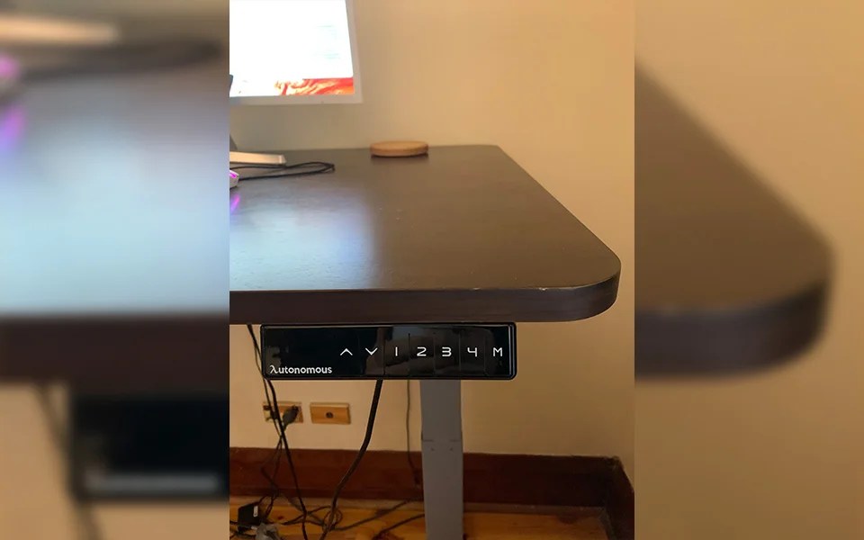 Autonomous Smartdesk Core Product Review Work in Complete Comfort and