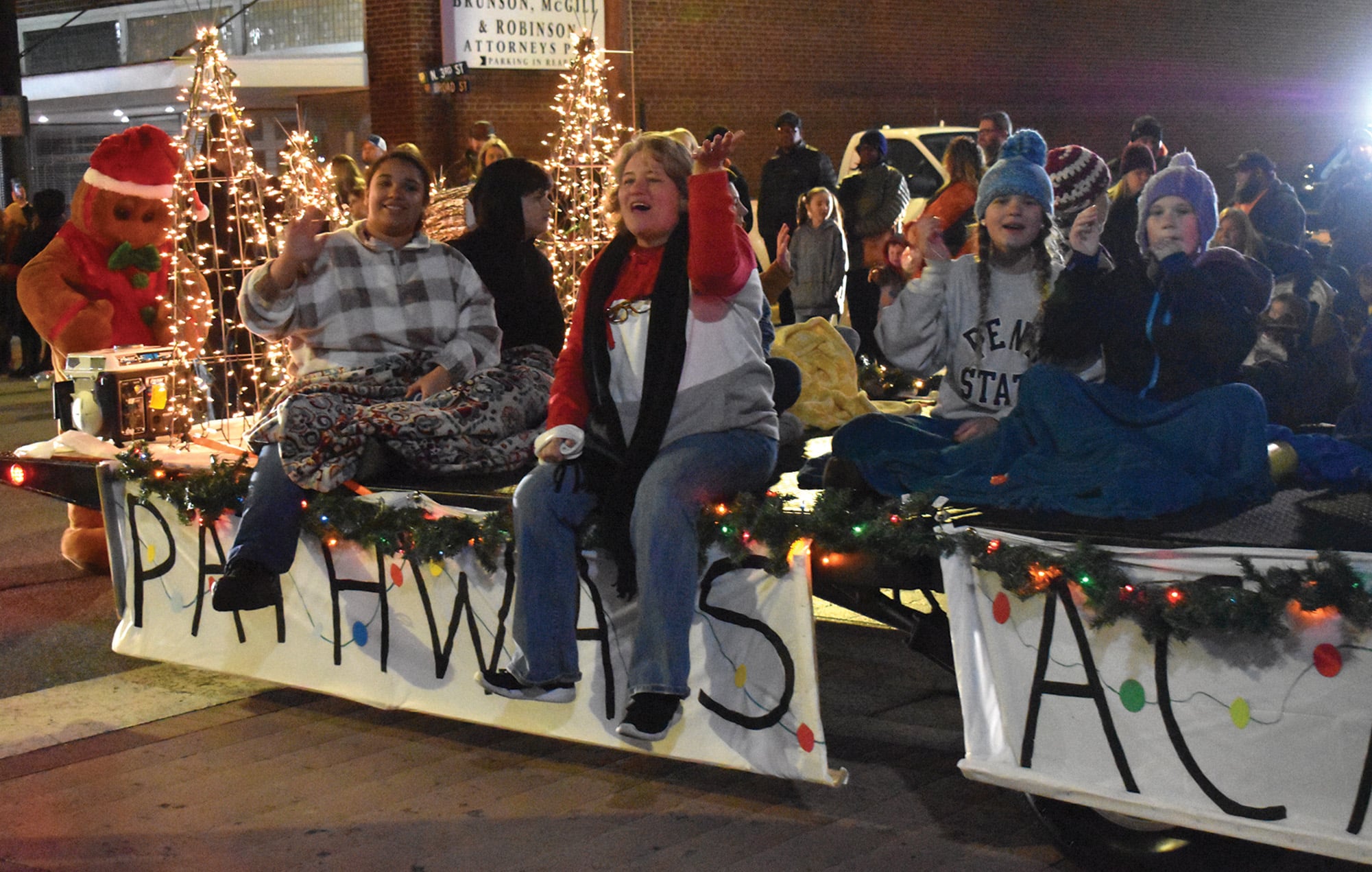 Local cities host holiday parades Gadsden Messenger