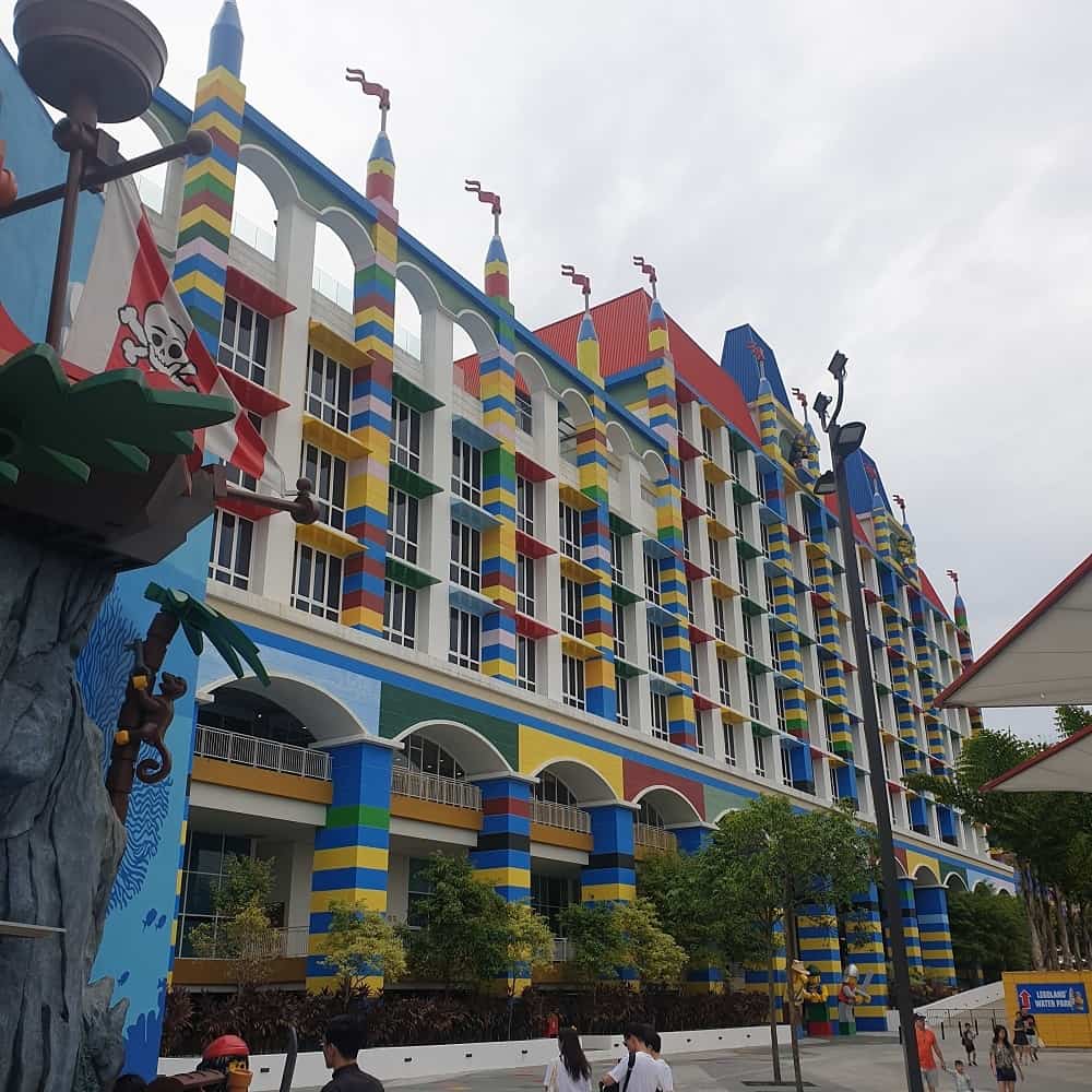 Chickona Shopping Mall Near Legoland Jb
