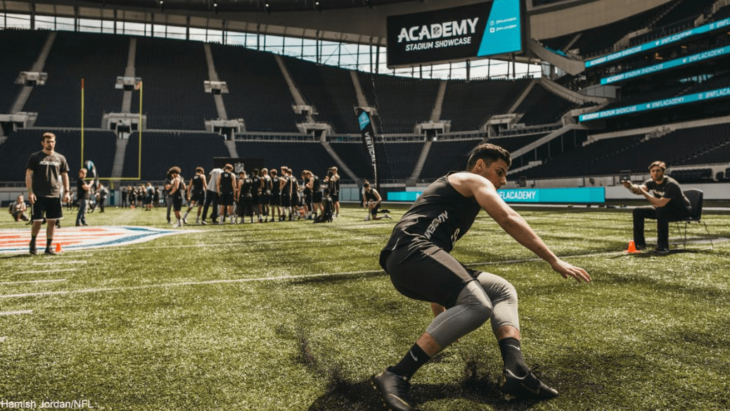 NFL Academy comes to London Gaelic Gridiron