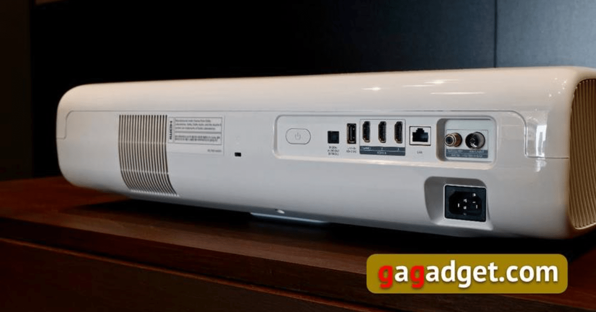 5 Best Ultra Short Throw Projectors in 2024 Top UST Projectors Review