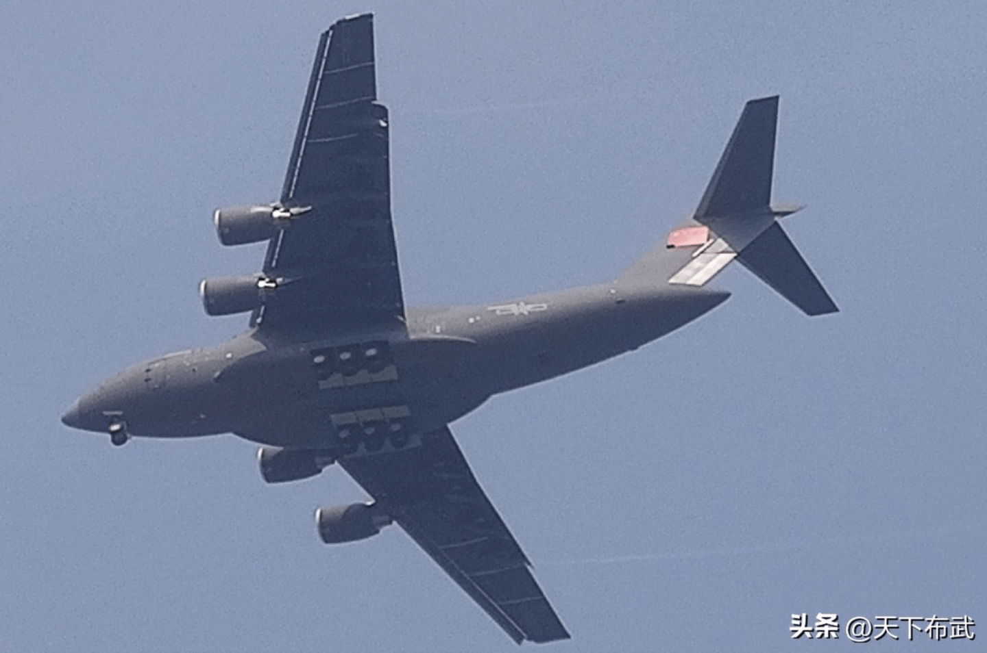 Xi'an Y-20B transport aircraft received Chinese WS-20 engines instead