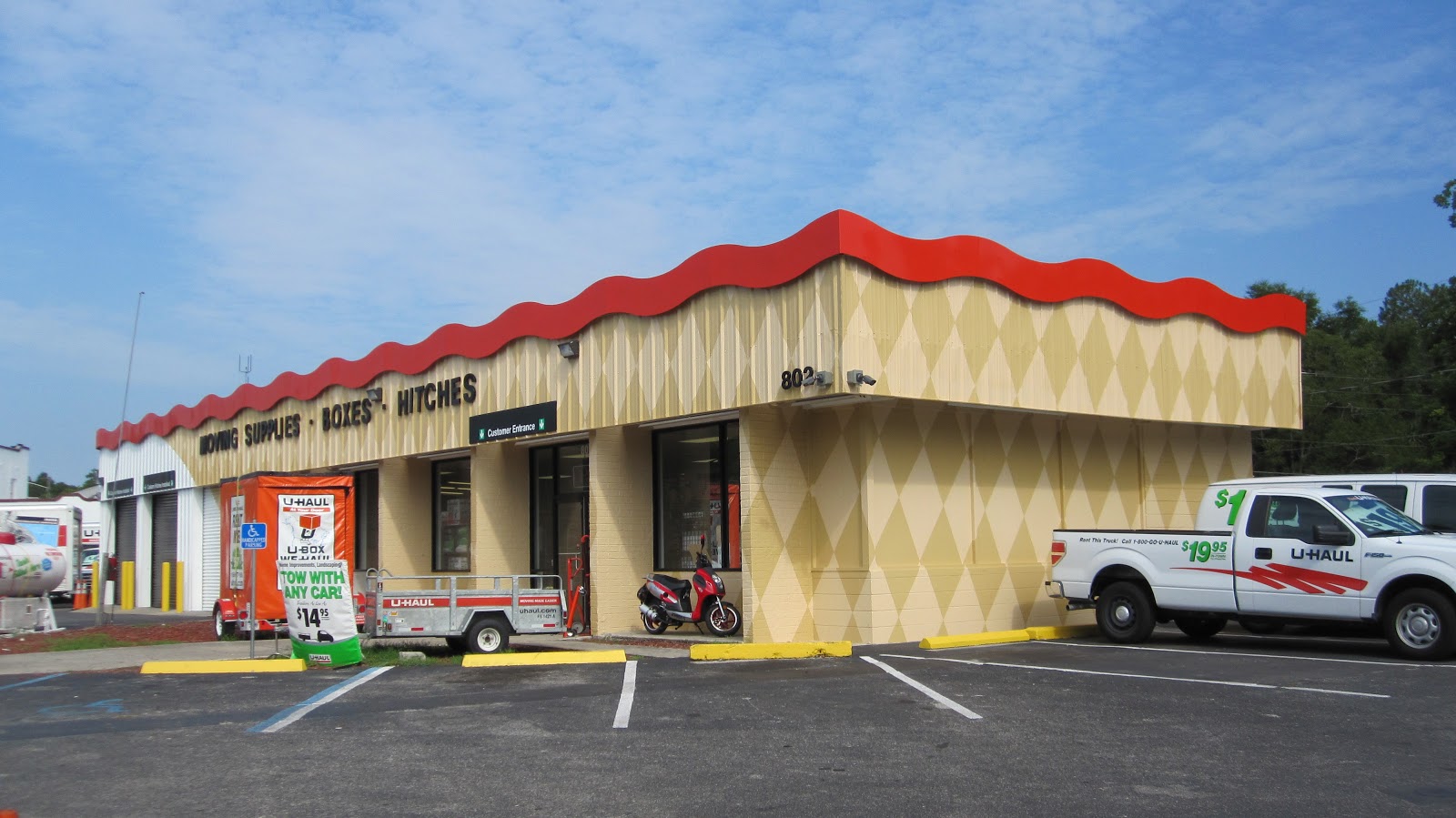 UHaul Moving Truck Rental in Gainesville, FL at UHaul at University