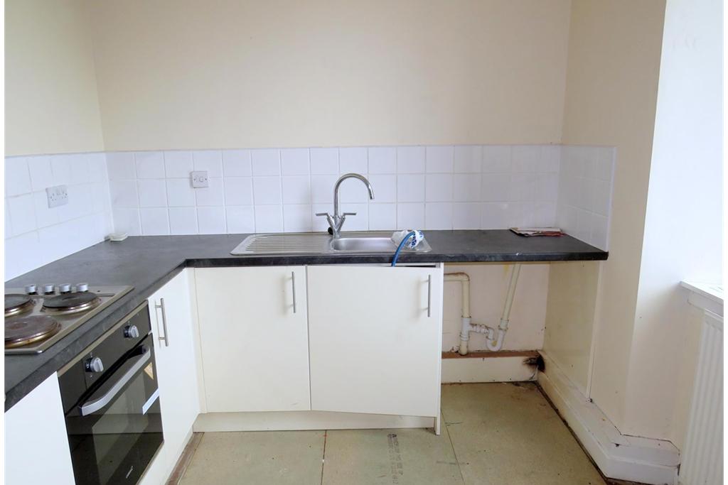 352 Main Street, Stenhousemuir, Larbert, FK5 3JRSOLD November 2019