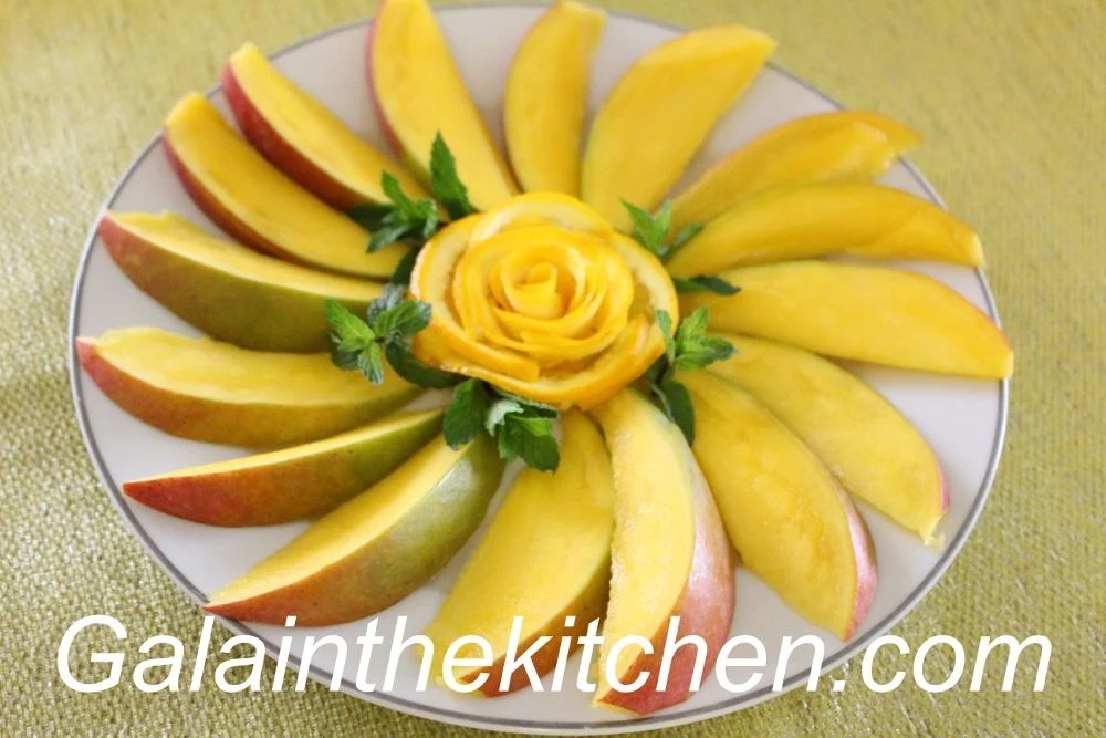 Mango Plate Decor with Rose from Lemon Gala in the kitchen